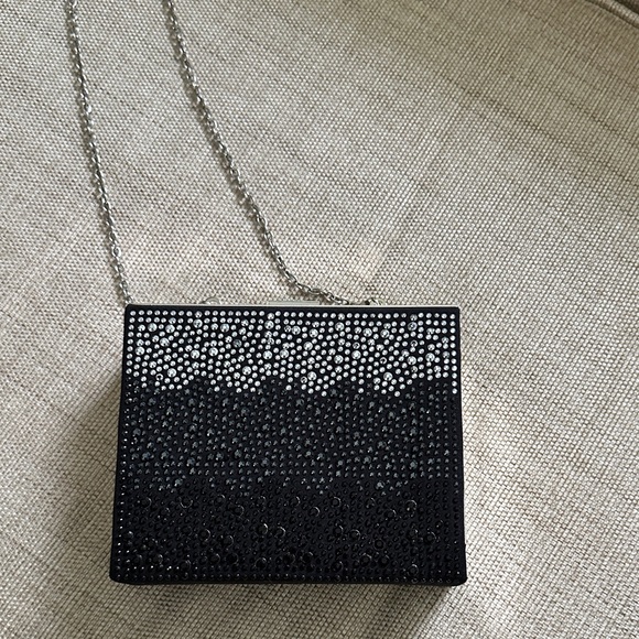 Natasha Couture Evening hard-sided box clutch shoulder Crystal /rhinestone Bling - Picture 1 of 10